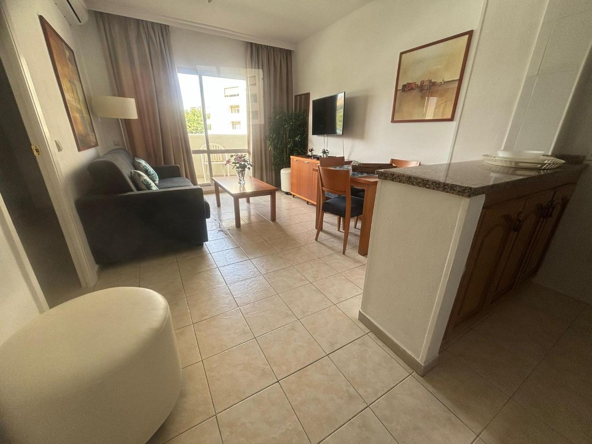 Apartamentos Benalbeach By Benalnova ベナルマデナ エクステリア 写真