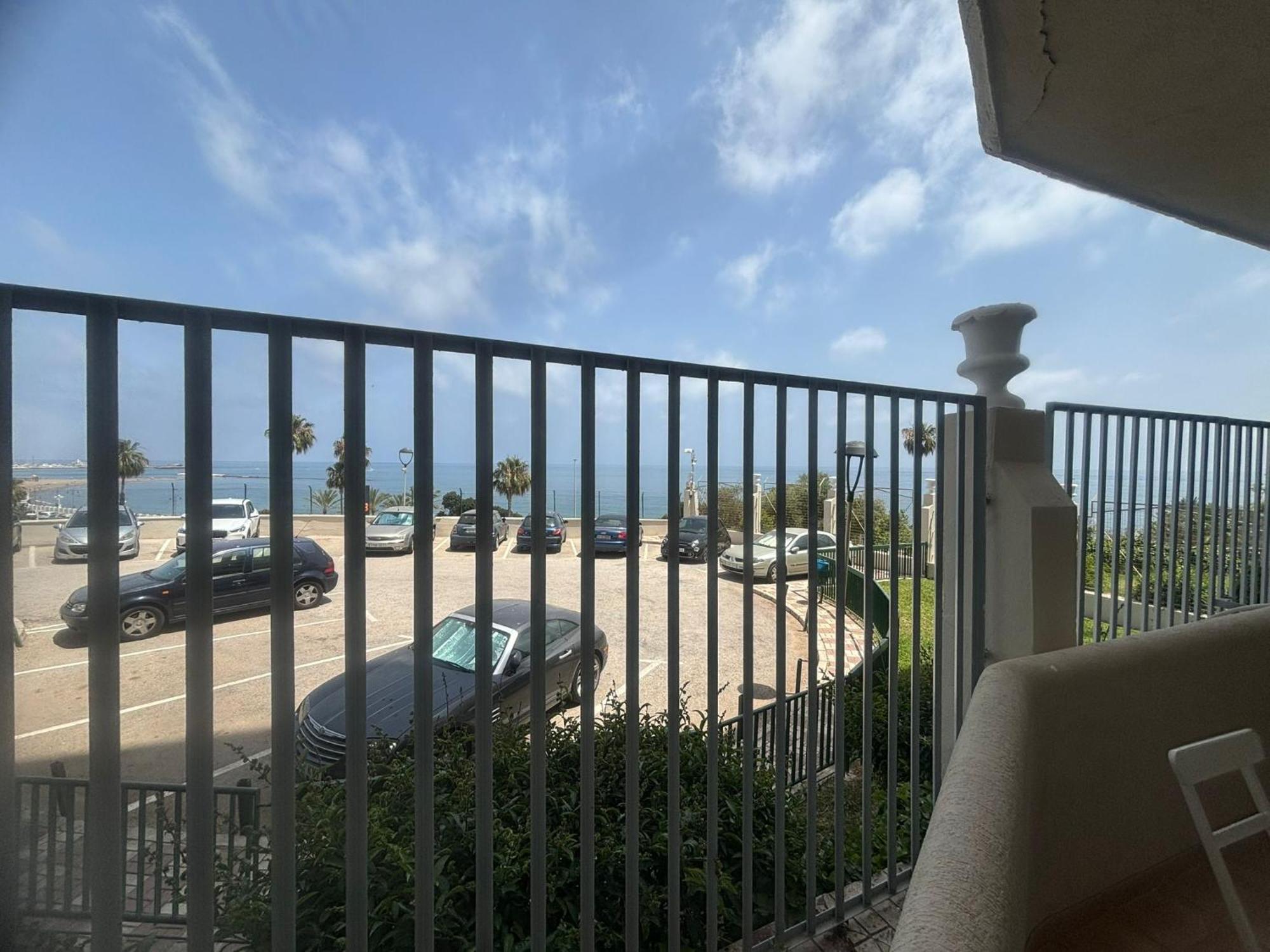 Apartamentos Benalbeach By Benalnova ベナルマデナ エクステリア 写真