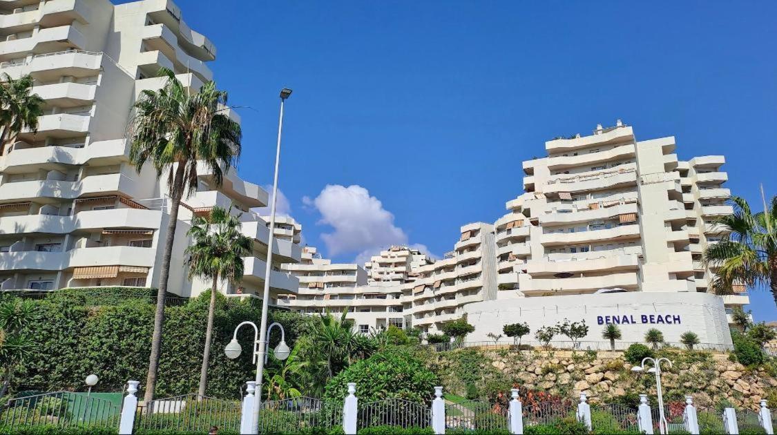 Apartamentos Benalbeach By Benalnova ベナルマデナ エクステリア 写真